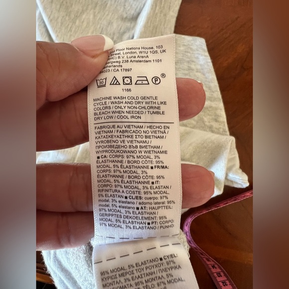 Athleta Pranayama Restore Ultra-Soft Breathable Sweater Wrap Size S/P - Picture 15 of 15